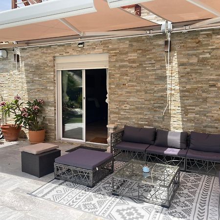Habitación con cama extra doble más sofa cama apta hasta para 4 personas con baño privado San Vicente Raspeig Esterno foto