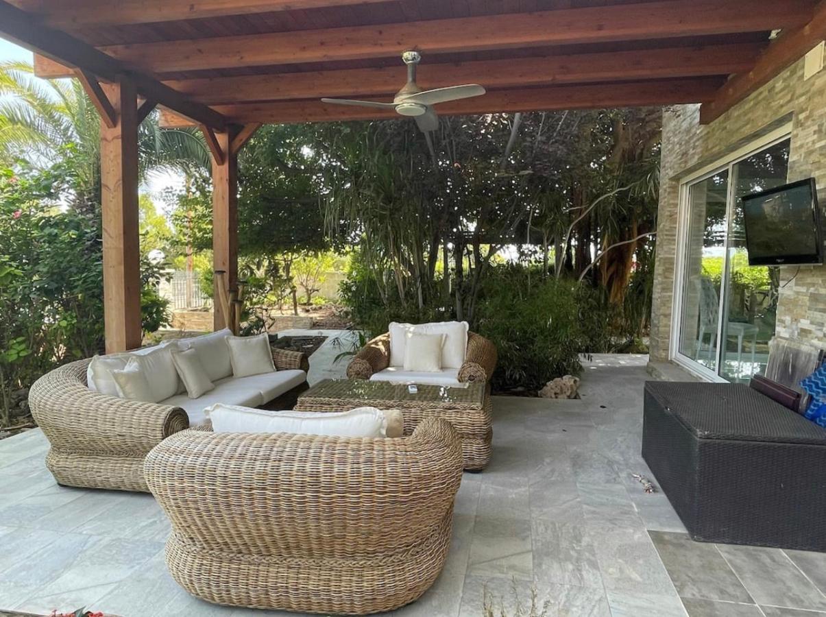 Habitación con cama extra doble más sofa cama apta hasta para 4 personas con baño privado San Vicente Raspeig Esterno foto